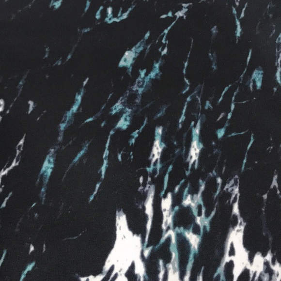 Carmen Marc Valvo Marble Print Sheath Dress - Picture 7 of 7